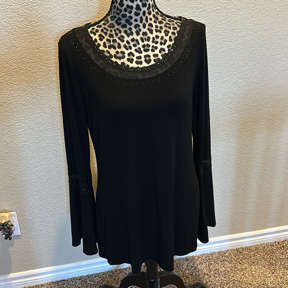 Women’s Belldini long sleeve tunic top, embellishments, size M
